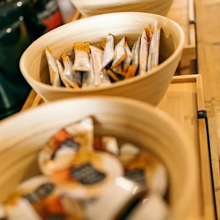 Vandrarhem The Flying Pig Age 18 To 40 *