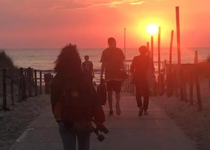 The Flying Pig Age 18 To 40 * נורדוויק