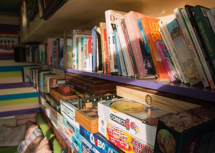 The Flying Pig Age 18 To 40 ホステル ノールトウェイク