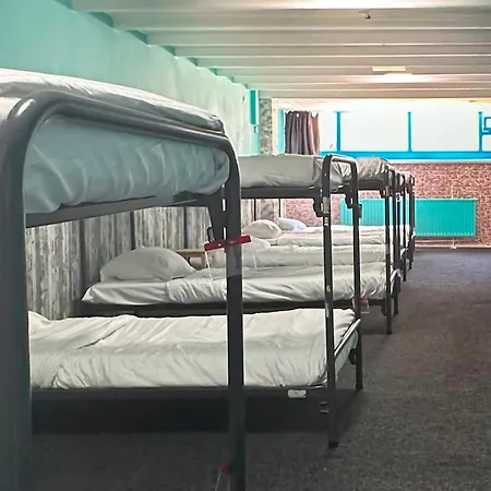 The Flying Pig Age 18 To 40 Ostello Noordwijk