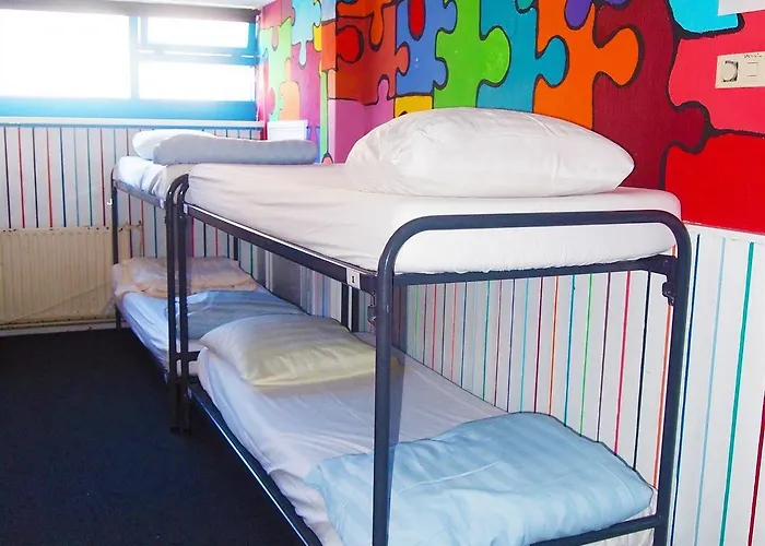 Hostel The Flying Pig Age 18 To 40 *