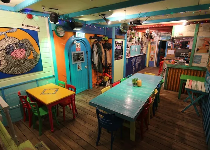 The Flying Pig Age 18 To 40 Hostel